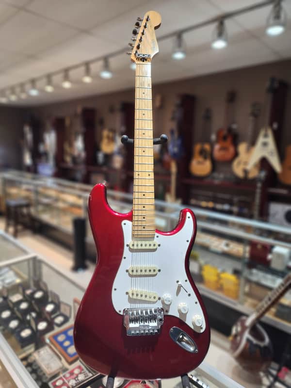 Fender Standard Stratocaster with S1 Tremolo with Maple Fretboard MIJ 1984 - 1987 - Candy Apple Red image 1