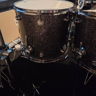 DW DWe Galaxy Black/MASSIVE EXPANDED KIT/ 7 CYMBALS + 2 HI HATS / 7 SHELLS PACK image 9