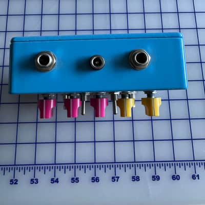 Fuzzrocious Electric Ocean MINT - Light Blue image 2
