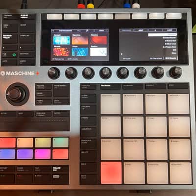 Native Instruments Maschine Plus 2020 - Present - Black image 3