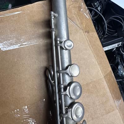 Bundy Flute Made By Selmer In Indiana / 54565 - Student Model image 17
