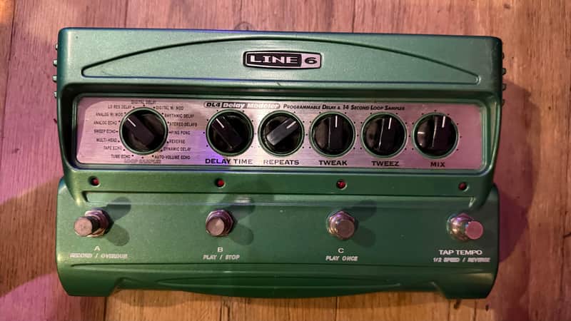 Line 6 DL4 Delay Modeler | Reverb