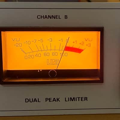 Urei 1178 Stereo Peak Limiter image 4