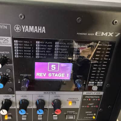 Yamaha EMX7 12 Channel 1400-Watt Powered Analog Mixer 2017 - Present - Black image 8