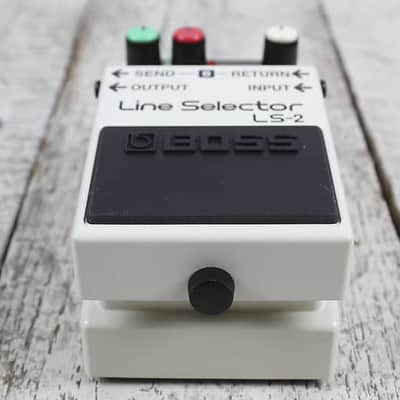 Boss LS-2 Line Selector Pedal Electric Guitar Line Selection Effects Pedal image 20