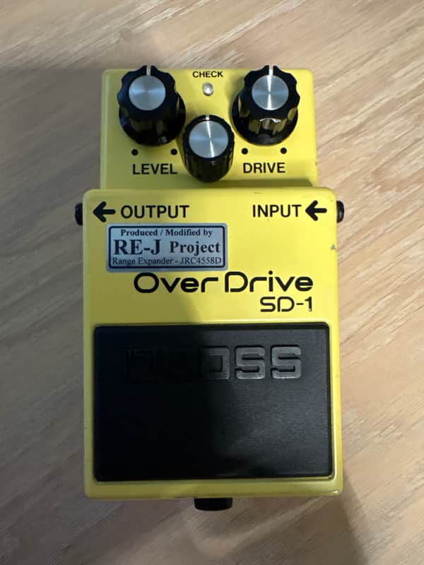 Boss SD-1 Super Overdrive with Analogman Silver Mod
