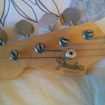 Lefty MIJ Fender Precision P/J 1984-7 Medium Scale (32') image 2