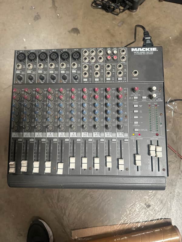 Mackie 1402- VLZ console mixer image 1