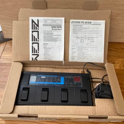 Zoom 1010 Advanced Guitar Effects Processor 1990s - Black image 2