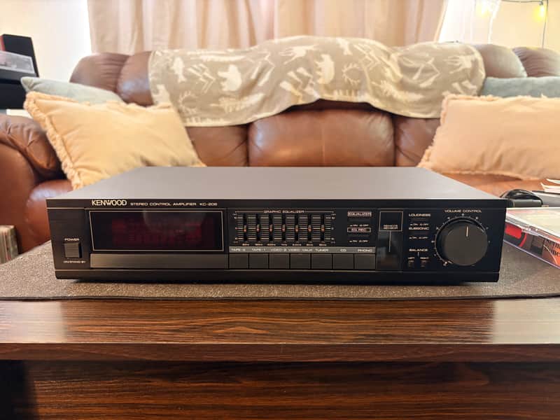 Kenwood KC-206 Stereo Control Amplifier – Made in Japan, Mint Condition image 1