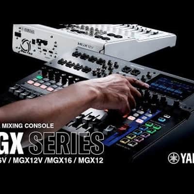 Yamaha MGX12 18-Channel Digital Mixer - Black - Open Box image 7