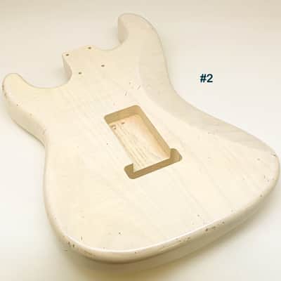 3lbs 12oz BloomDoom Nitro Lacquer Aged Relic White Blonde S-Style Vintage Custom Guitar Body image 9