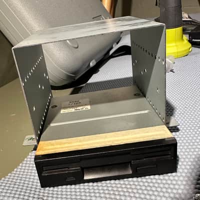 K2500R or K2000R Floppy Drive