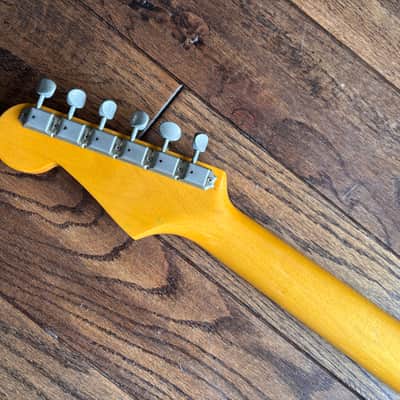 1984 Fender ST-62 Stratocaster ‘E’ Serial 1962 Reissue Candy Apple Red MIJ Fujigen Factory image 9