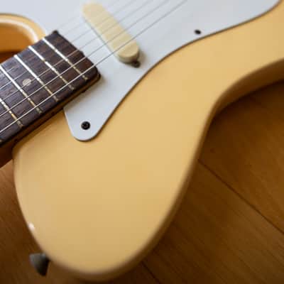 Fender Bullet Single Cutaway with Rosewood Fretboard 1981 image 4