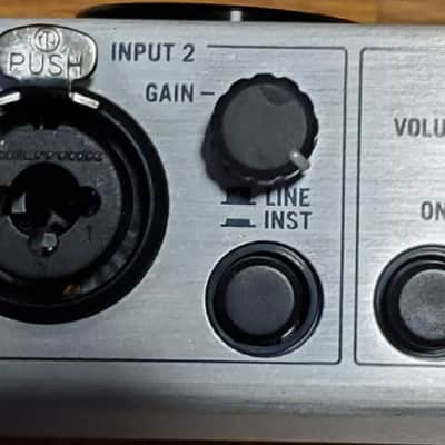 Native Instruments Komplete Audio 6 USB Audio Interface - Black/Silver - Licenses and Extras Included image 4