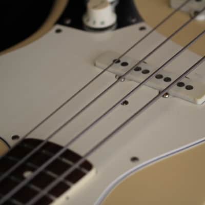 1983 Fender Jazz-Bass  - Ivory NOHSC. image 7