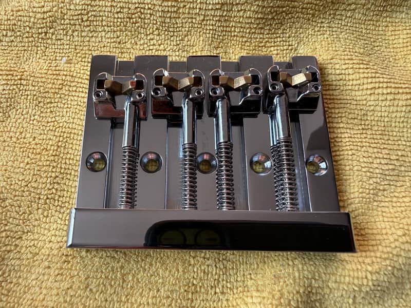 Hipshot MassKicker 4 String Bass Bridge Chrome image 1