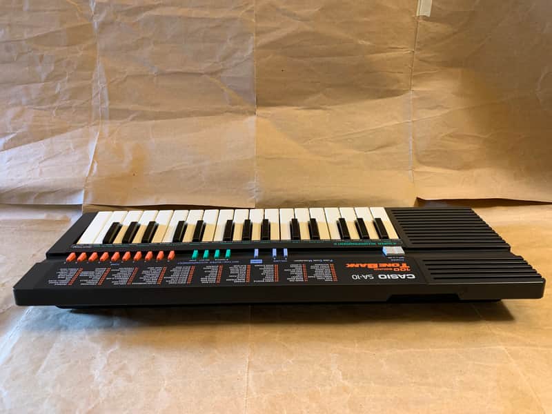 Casio SA-10 Black 32key Keyboard mini Synth Bjork's Favourite