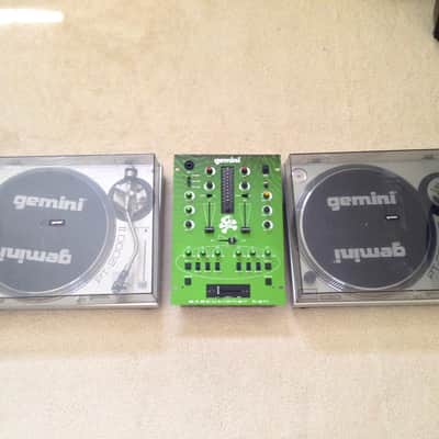 Gemini PT-2000 II Turntables and Gemini Executioner Ten Mixer image 2