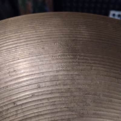 A. Zildjian 18" Small Stamp Light Crash Ride sizzle 1397g 1950s image 5