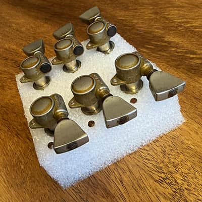 Vintage Grover Rotomatic 102 Series tuners - '74 complete & fully functional 3x3 chrome set image 8