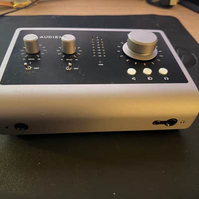 Audient iD14 MKII USB-C Audio Interface 2021 - Black Bild 2