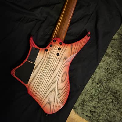 GOC Materia 8 String ECO 3.0 w/BKP Painkiller & Seymour Duncan Sentient w/case image 2