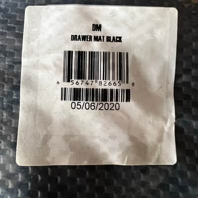 Middle Atlantic Products DM DRAWER MAT - Black image 2