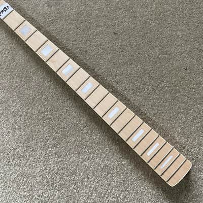 Maple Wood 20 Frets Fingerboard 4 Jazz Bass Style Maple Neck image 5