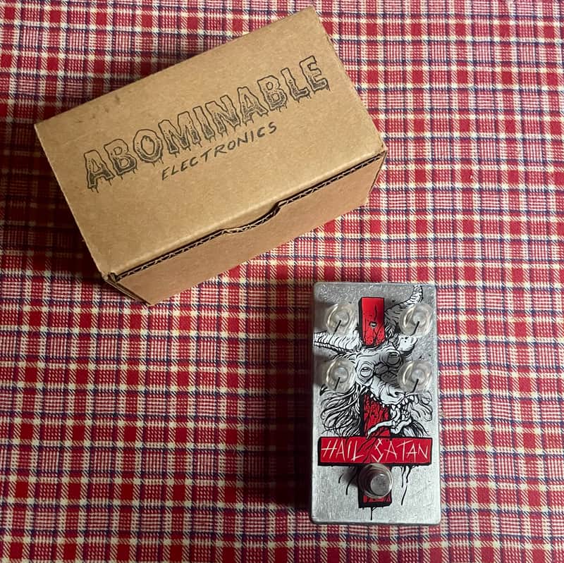 Abominable Electronics Hail Satan 2018 / Mint in original box image 1
