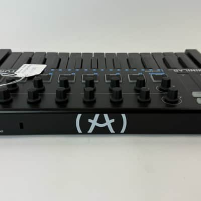 Arturia MiniLab MKII 25-Key MIDI Controller Black image 2