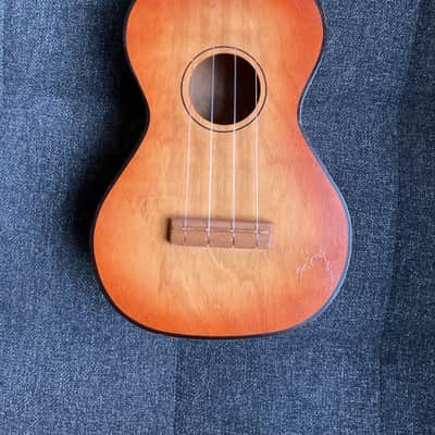 Harmony Soprano Ukulele (light wood) image 2