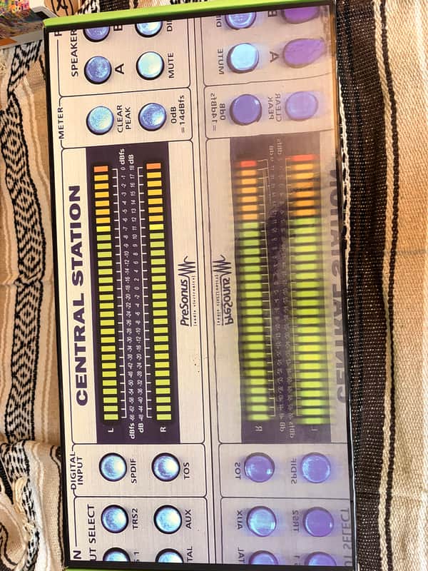 PreSonus Central Station Plus Monitor Controller with Remote Control 2010s - Silver image 1