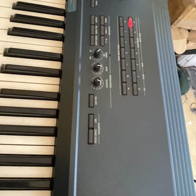 Korg Triton Extreme 76-Key 120-Voice Polyphonic Workstation 2005 - 2009 - Black image 5