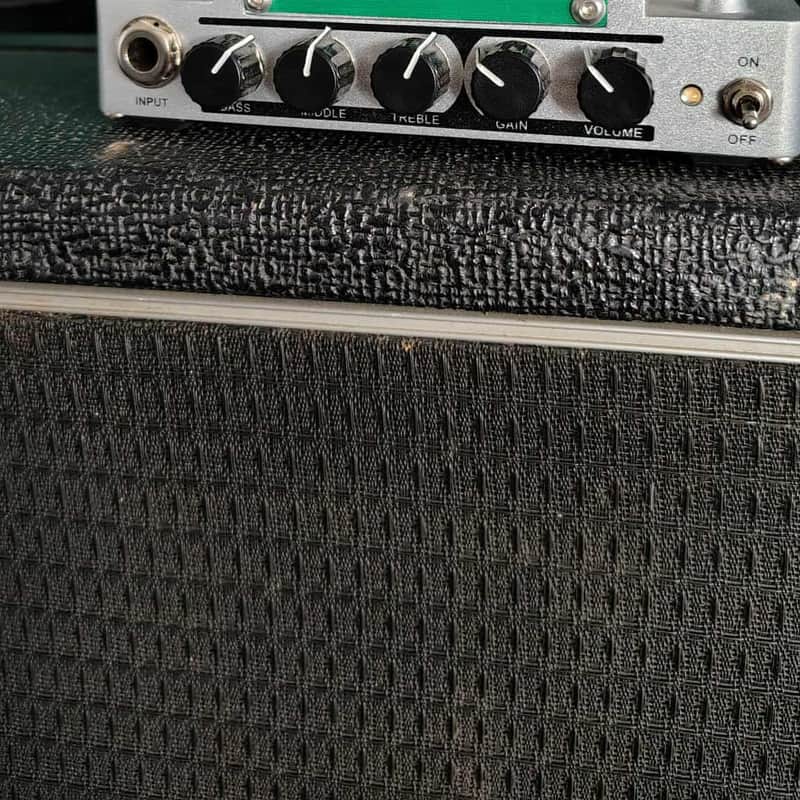 2010s Hotone Nano Legacy Freeze B 5-Watt Guitar Head Green