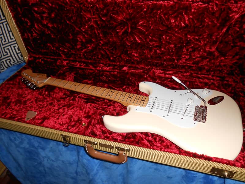 Fender Jimmie Vaughan Artist Series Stratocaster 1996-2021 with Texas Specials and G&G Fender tweed case - Olympic White