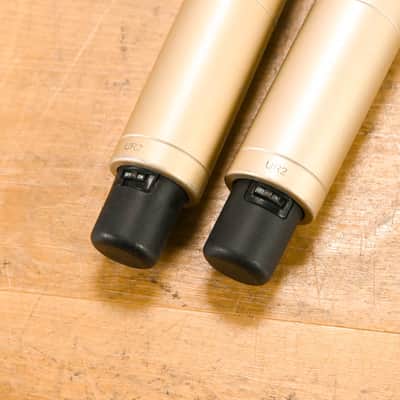 Shure UR4D+ Dual Wireless Receiver with UR2/KSM9 Mic Pair - H4 Band CG010YW image 17