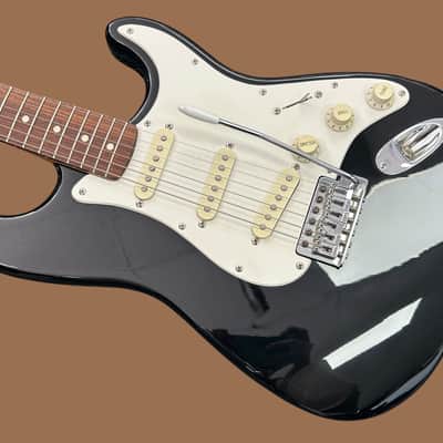 Fender Mexican Stratocaster 1995 - Black W/ Gigbag image 7