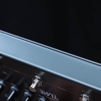 Strymon TimeLine Multidimensional Delay 12 Delay Machines Effect Pedal w/Box image 14