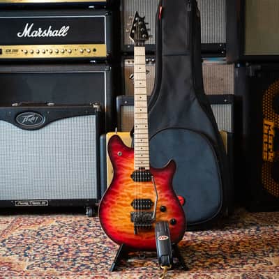 EVH Wolfgang WG Standard Quilt Maple 2010s W/ EVH Strap & Dtuner image 4