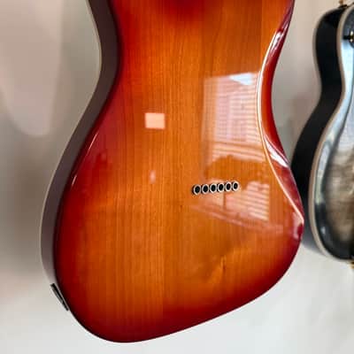 Fender American Deluxe Telecaster with Maple Fretboard 2004 - 2010 - Aged Cherry Burst image 9