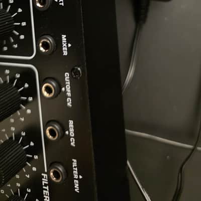 Behringer Pro-1 Analog Synthesizer 2019 - Present - Black image 7