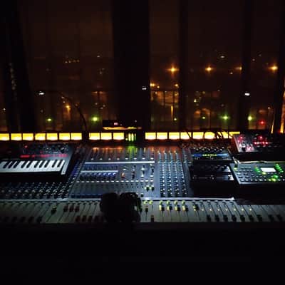 Allen & Heath ML5000 VCA 40 Channels - Full Working order / Restored / Serviced image 2