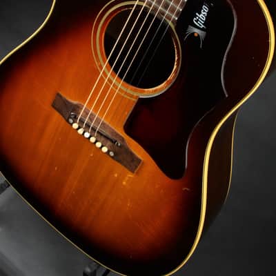 Gibson J-45 ADJ 1968 image 8