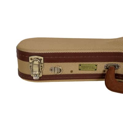 Crossrock Master Series Soprano Ukulele Case for 21'' Long Neck | Classic Fabric Tweed Exterior, Re-Engineered Shell, Backpack Straps & Leather Handle, Deep Red Velvet Interior image 8