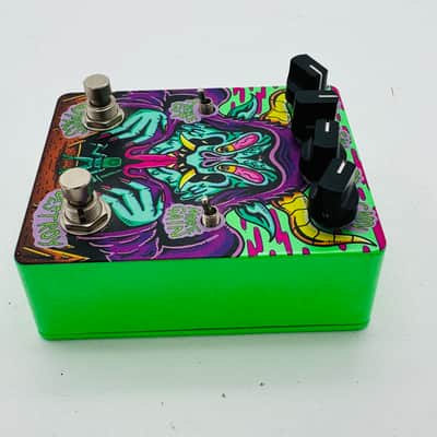 Abominable Electronics Wizard of Barge - Green image 8