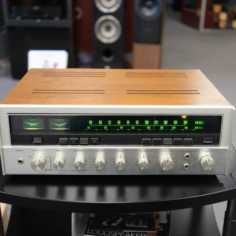Sansui Eight Solid State AM / FM Stereo Tuner Amplifier image 1