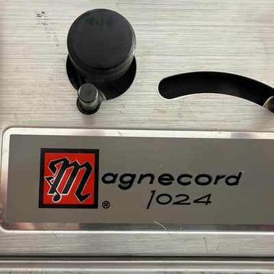 Magnecord 1024 1/4 stereo/dual mono tape-recorder/replicator image 5