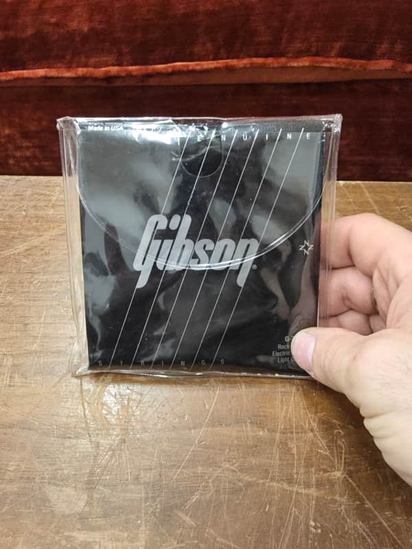 Gibson Electric Guitar String Pack Complete Case Candy 1980s image 1